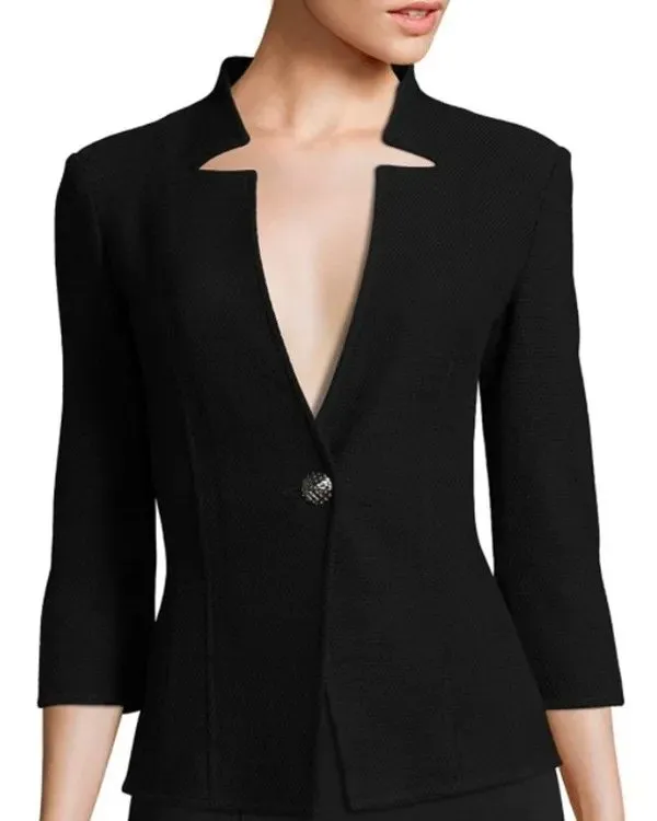 Yellowstone S04 Beth Dutton Black Notch Neck Jacket